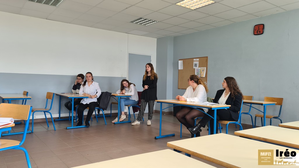 Etudiante en place pour les entretiens professionnels